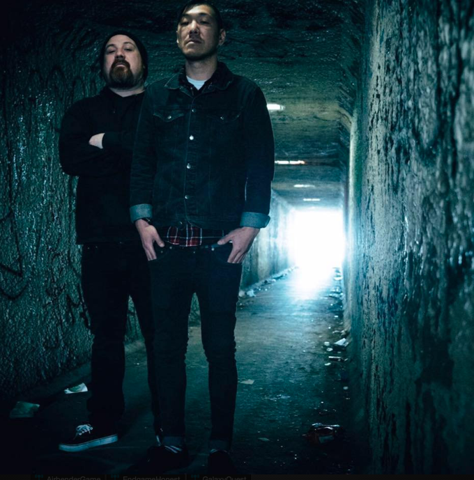 Dance With The Dead 艺术照